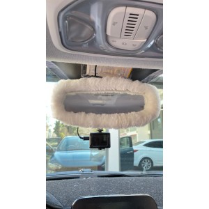 Peluş Dikiz Ayna Kılıfı Süs Beyaz Peluş Dikiz Ayna Kılıfı Süs Beyaz