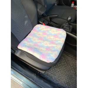 Yumuşak Tüylü Peluş Serme Oto Koltuk Koruyucu Minder Ön Tekli Gökkuşağı