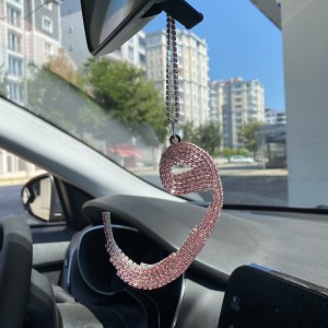 Kristal Taşlı Vav Lafzı Dikiz Ayna Süsü Pembe Kristal Taşlı Vav Lafzı Dikiz Ayna Süsü Pembe