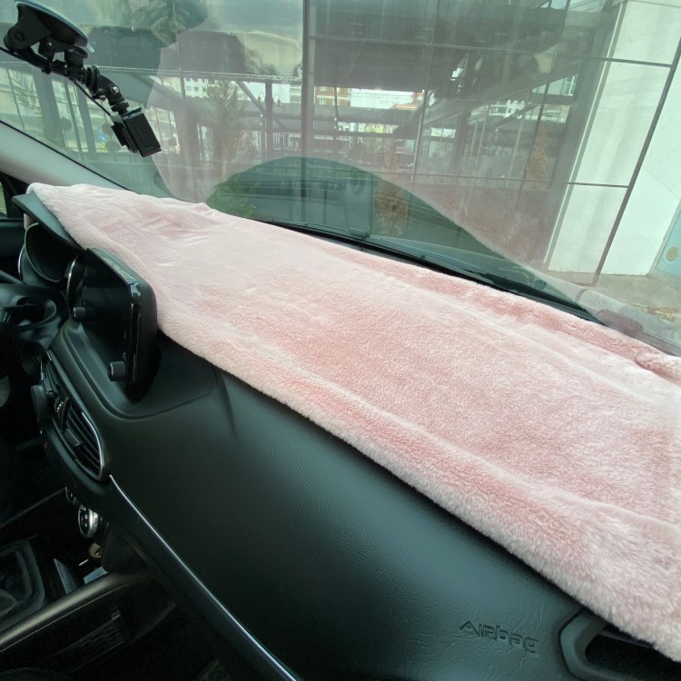 Yumuşak Tüylü Oto Torpido Bagaj Üstü Örtü Peluş Halı Pudra Pembe 130x40cm Yumuşak Tüylü Oto Torpido Bagaj Üstü Örtü Peluş Halı Pudra Pembe 130x40cm
