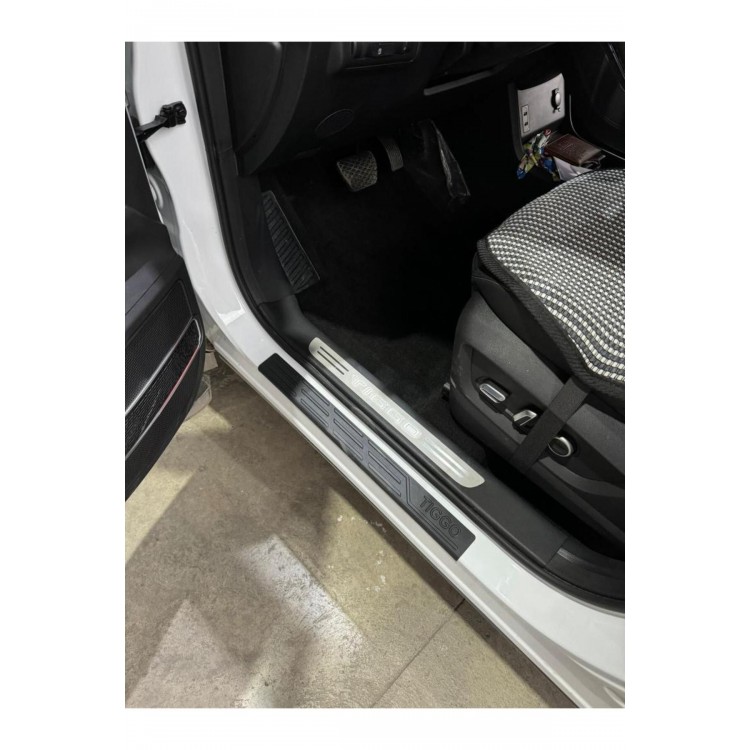 Chery Tiggo 8 Pro Plasik Yapışkanlı Araba Kapı Eşiği 4'lü Siyah